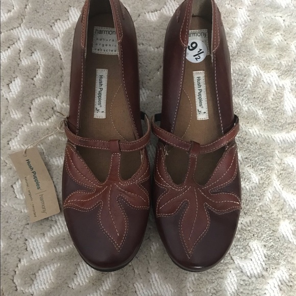 Hush Puppies Mary Janes - Picture 2 of 4